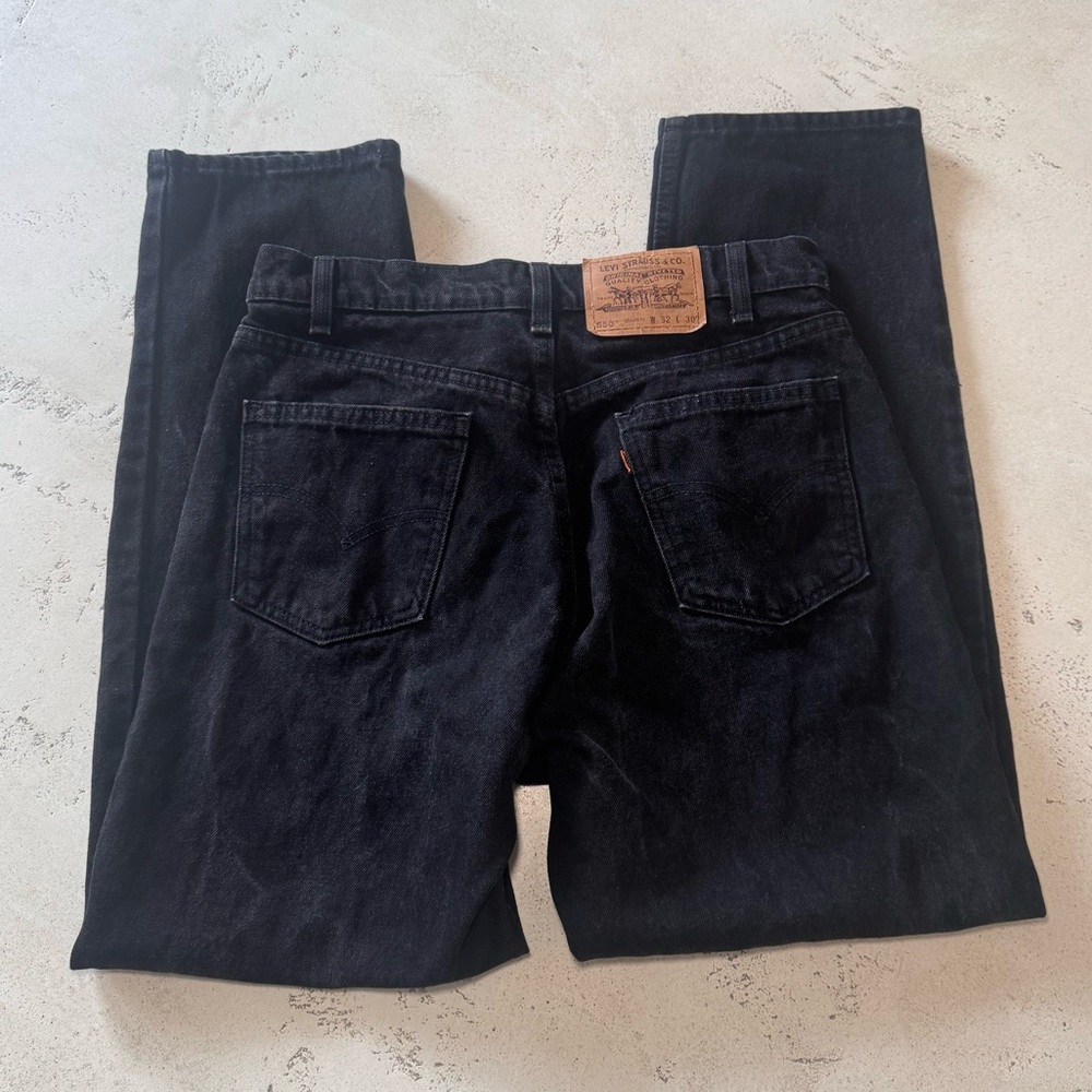 Vintage Levi’s 550 Black Relaxed Fit Jeans - Picture 3 of 5